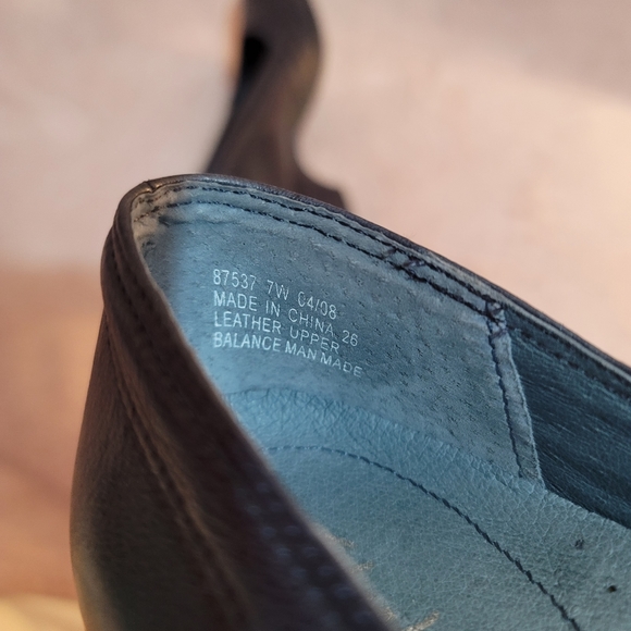 CLARKS FLAT SHOES - Picture 4 of 6